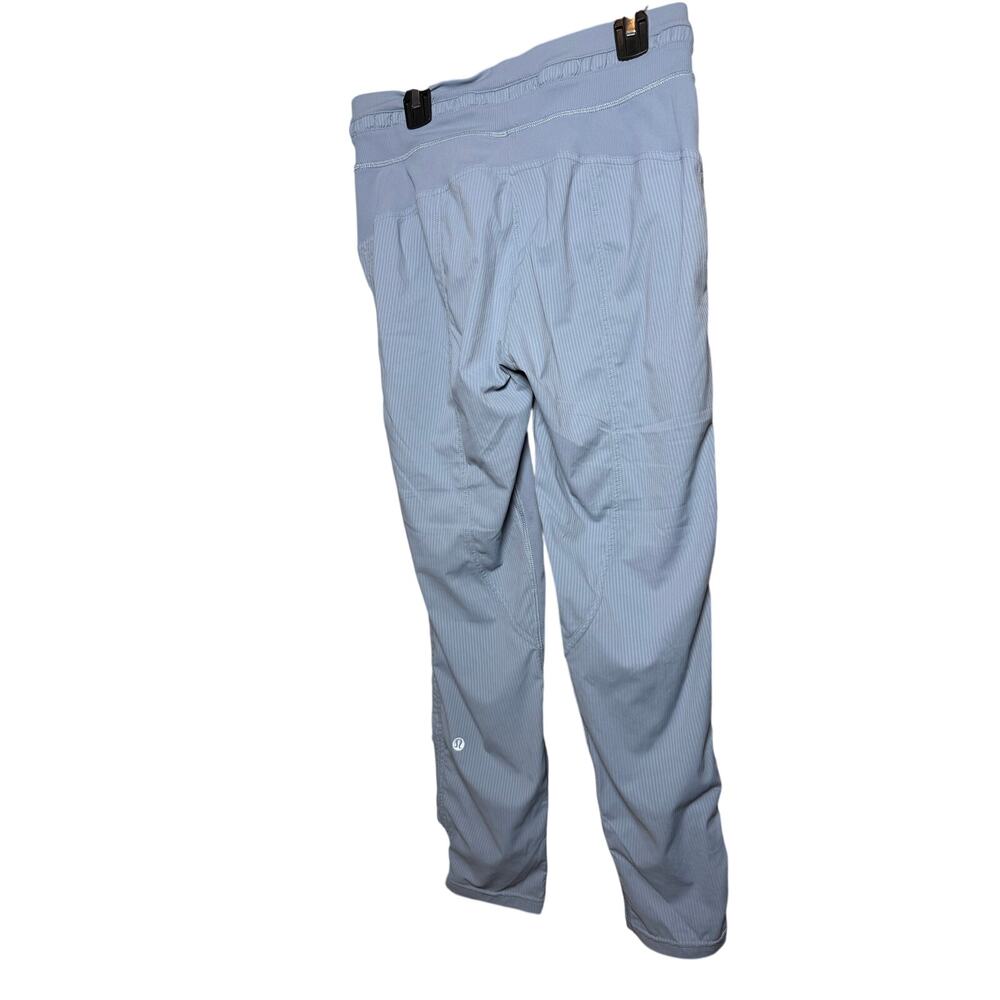 Lululemon Dance Studio Pants Size 4 Short Light Blue - Picture 3 of 3